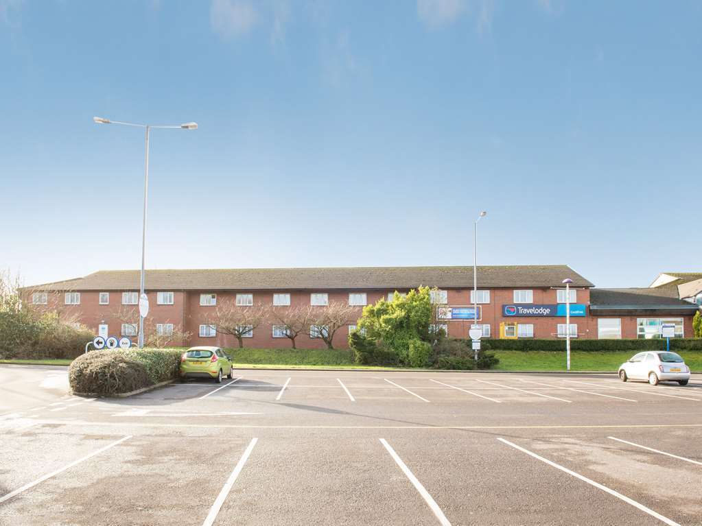 Travelodge Cardiff M4 Екстериор снимка